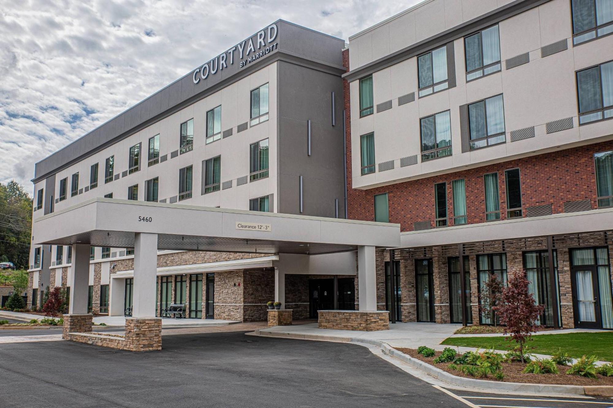 Courtyard By Marriott Cartersville Bagian luar foto