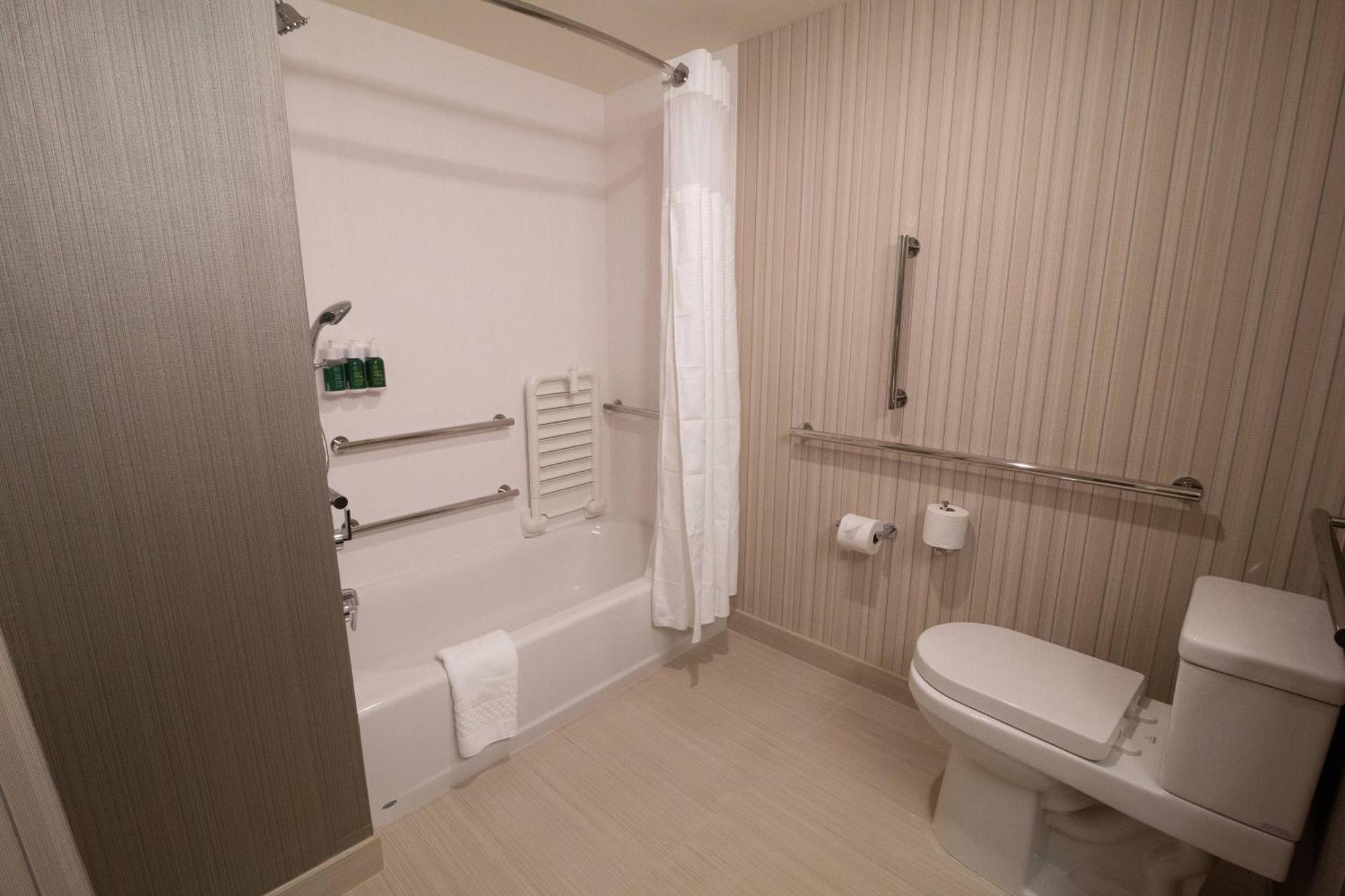Courtyard By Marriott Cartersville Bagian luar foto